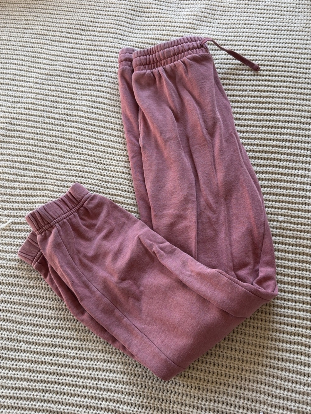 Men’s Mauve Rose Cozy Drawstring Sweatpants